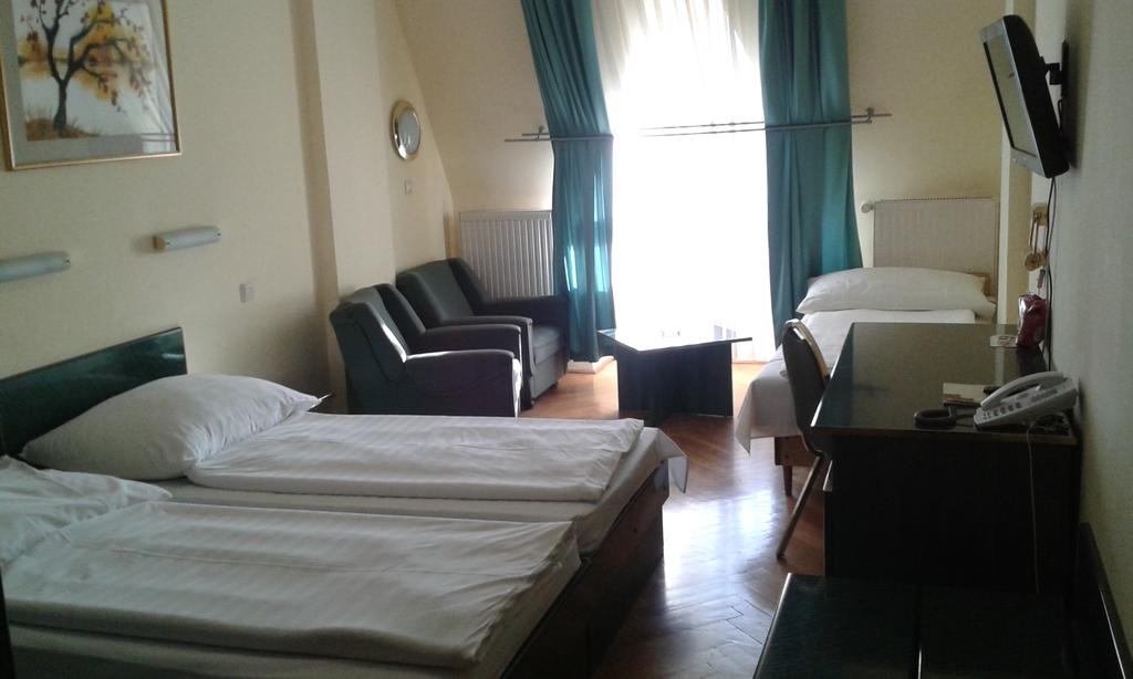 Image #5 - Hotel Bara - Budapest