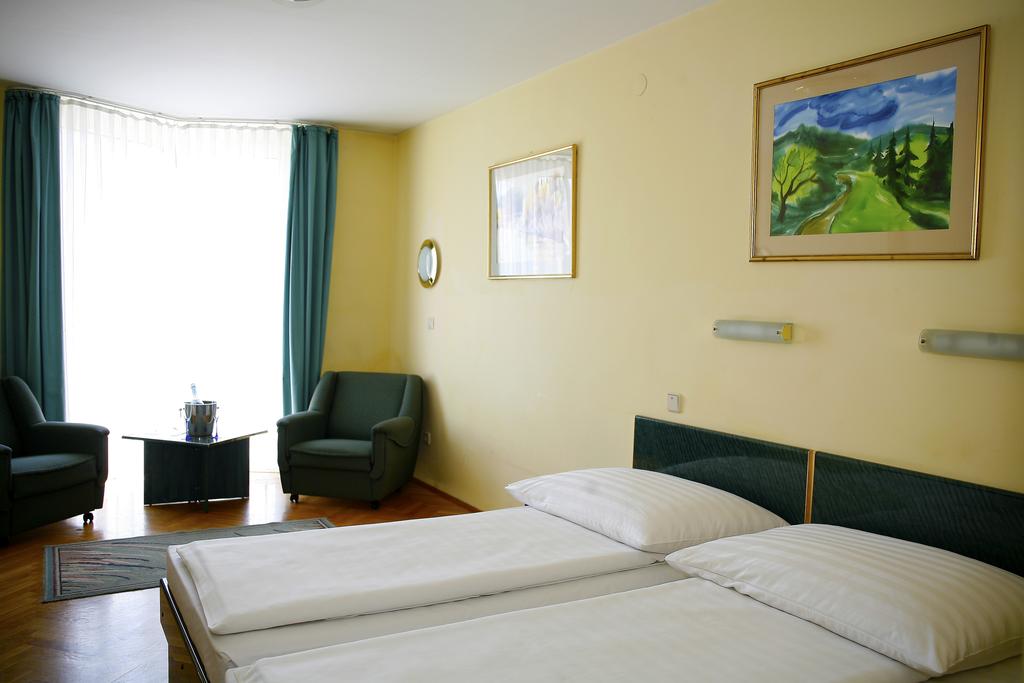 Image #13 - Hotel Bara - Budapest