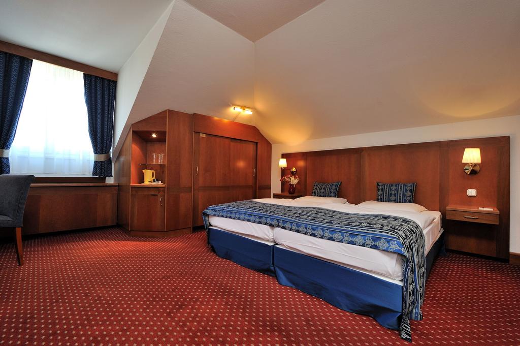 Image #5 - Carlton Hotel Buda Castle - Budapest