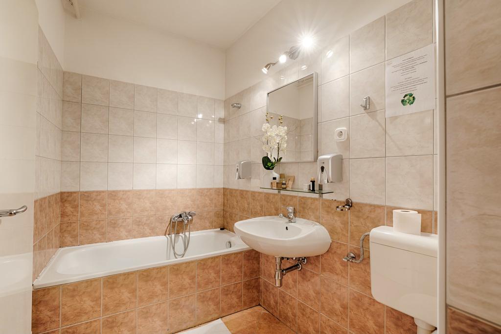 Image #12 - Triple M Hotel - Budapest