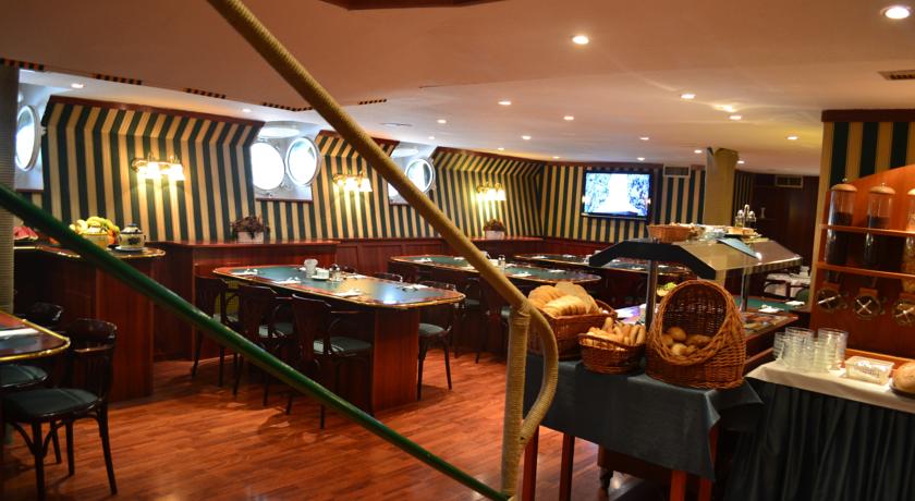 Image #4 - Fortuna Boat Hotel - Budapest