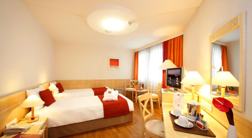 Image #2 - Mercure Budapest City Center - Budapest