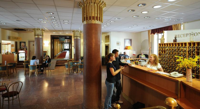 Image #2 - Hotel Platanus - Budapest